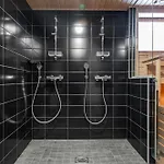 Luxurious Penthouse - Hot Tub & Sauna Tampere