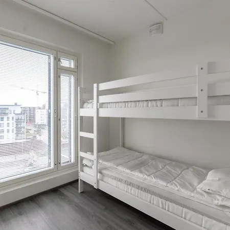 Luxurious Penthouse - Hot Tub & Sauna