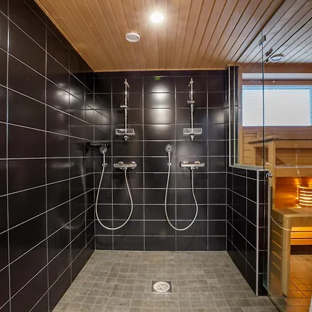 Апартаменты Luxurious Penthouse - Hot Tub & Sauna Тампере