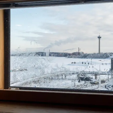 Luxurious Penthouse - Hot Tub & Sauna Appartamento Tampere